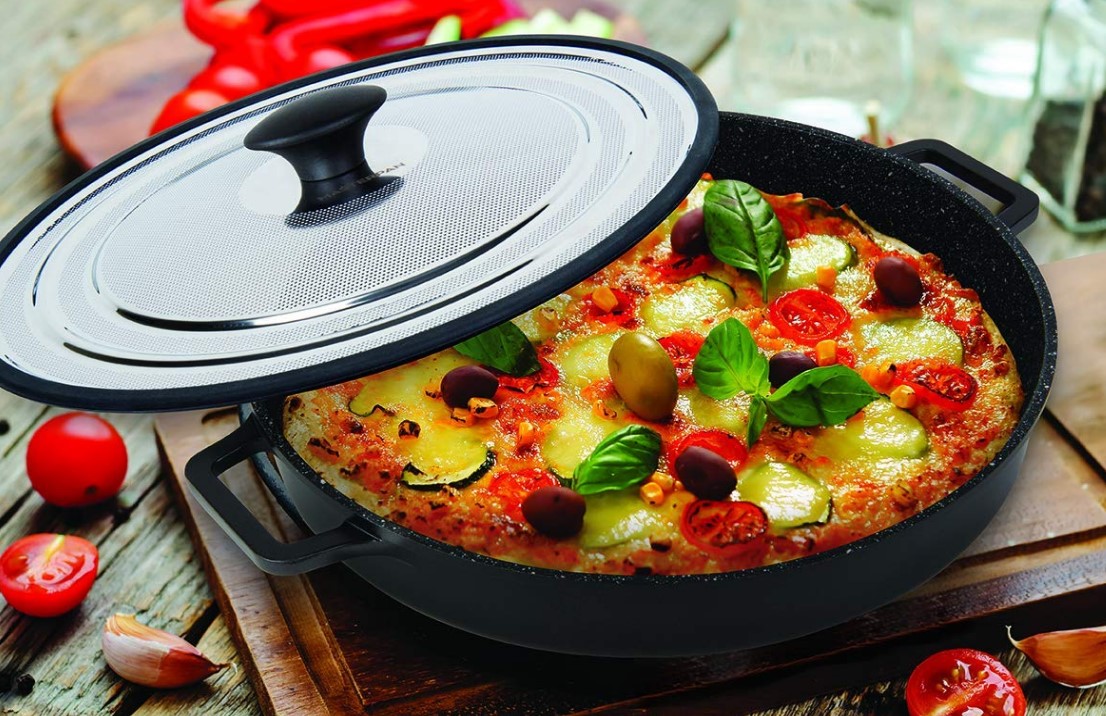 NonStick Stovetop Oven Grill Pan with Lid 35.95 (REG 59.99